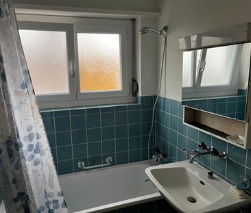 Rent a 3 ½ rooms apartment in Adliswil - Photo 2
