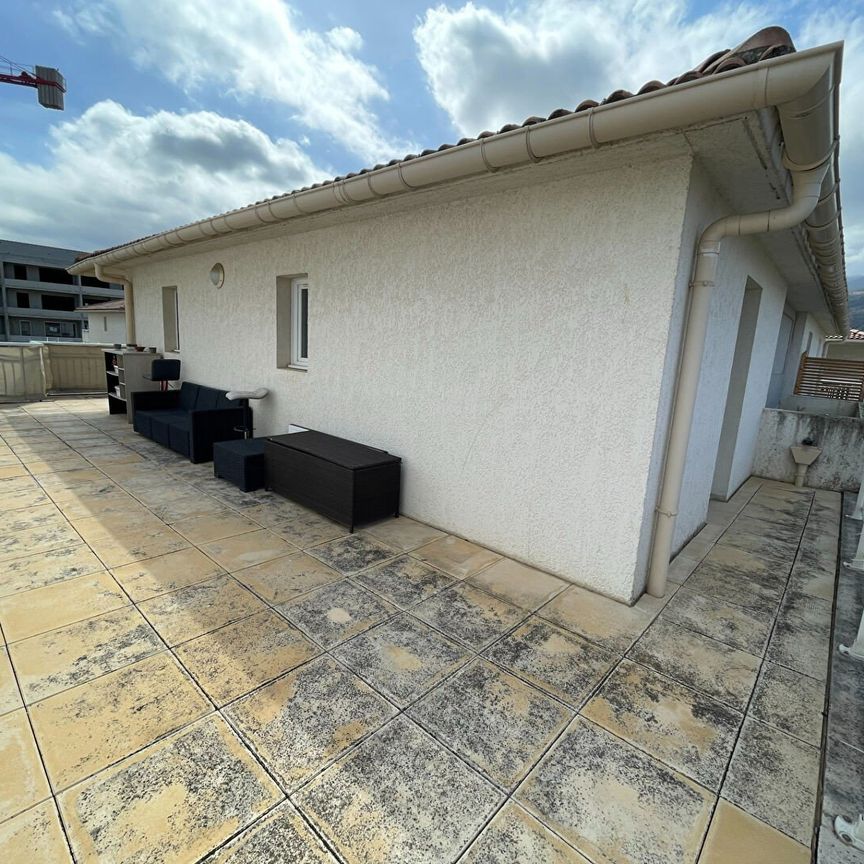 LOCATION : appartement F2 meublé (46 m²) à LUCCIANA - Photo 1