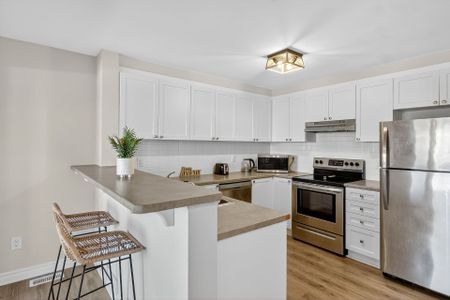 For Lease - 96 Feathertop Lane, Kanata, Ontario - Photo 2