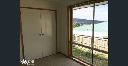 Modern & Spacious Home with Stunning Water Views - Photo 2