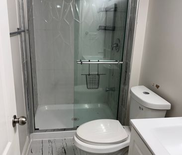 For Lease - 13 Leadenhall Rd ( Bsmt ) Road, Brampton, Ontario - Photo 6