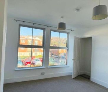 Lindsay Avenue, High Wycombe, HP12 - Photo 5