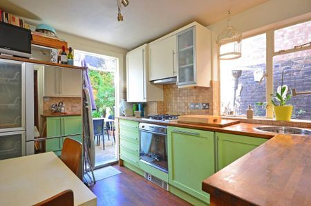 1 bedroom flat to rent - Photo 3