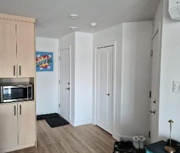 Logement 3 1/2, inclus 5 éléctros+internet - Photo 4