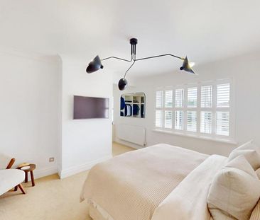 4 bedroom detached house to rent - Photo 4