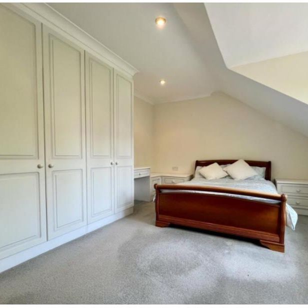 3 bedroom maisonette to rent - Photo 1