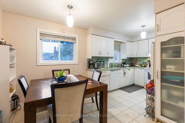 For Lease - 14 Angus Drive Unit# Upper, Toronto, Ontario - Photo 1