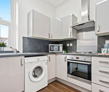 3 VICTORIA ROAD Leeds - LS6 1AS - Photo 2