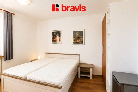 Pronájem bytu 1+kk, Popůvky u Brna, zařízený, sdílená WIFI v ceně - Fotografie 4