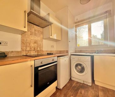 1 Bedroom Apartment Valuation - Photo 5