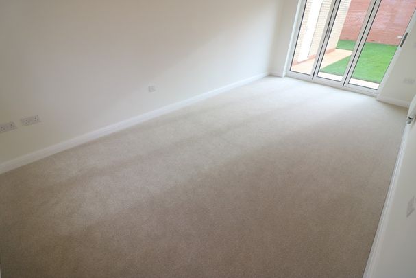 Great Gutter Lane West, Willerby - Photo 1