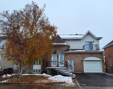 351 Rue Corbin, Laval (Sainte-Rose), QC H7L - Photo 4