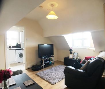 1 Bed Flat, Russian Avenue, L13 - Photo 1