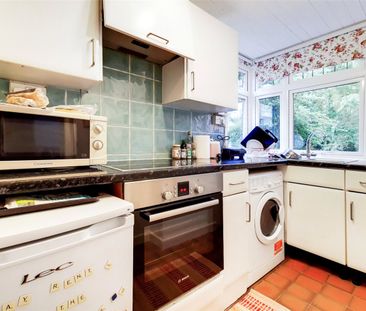 Corkran Road, Surbiton, KT6 - Photo 6