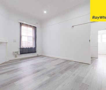 THREE BEDROOM FAMILY HOME IN WHISPER QUIET LOCALE - Photo 6