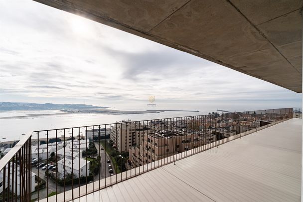 Apartamento T4 em Porto - Photo 1