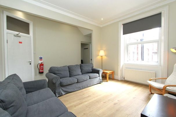 5 bedroom terraced house to rent - Photo 1