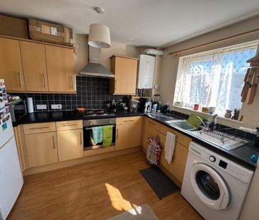 2 Bedroom Flat / Apartment - Richmond Road, Southampton - Photo 1