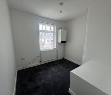 3 bedroom house to rent - Photo 2