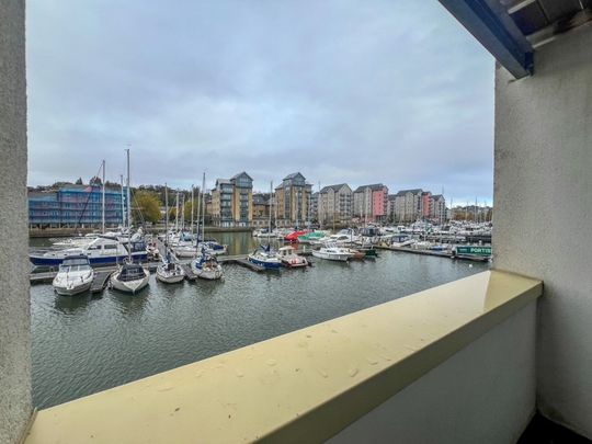 Merchant Square, Portishead, Bristol, Somerset - Photo 1