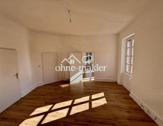 Wunderschöne 154 qm Altbau-Wohnung frisch renoviert mit Garten in herrlicher Altstadt Lage - Photo 1