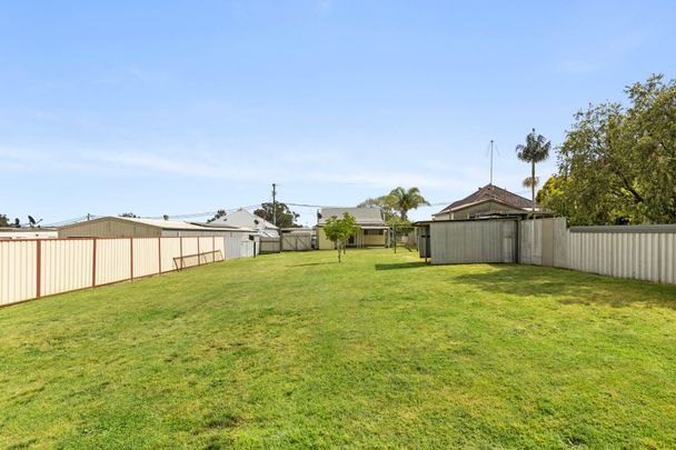 76 Brunker Street, Kurri Kurri NSW 2327 - House For Rent | Domain - Photo 1