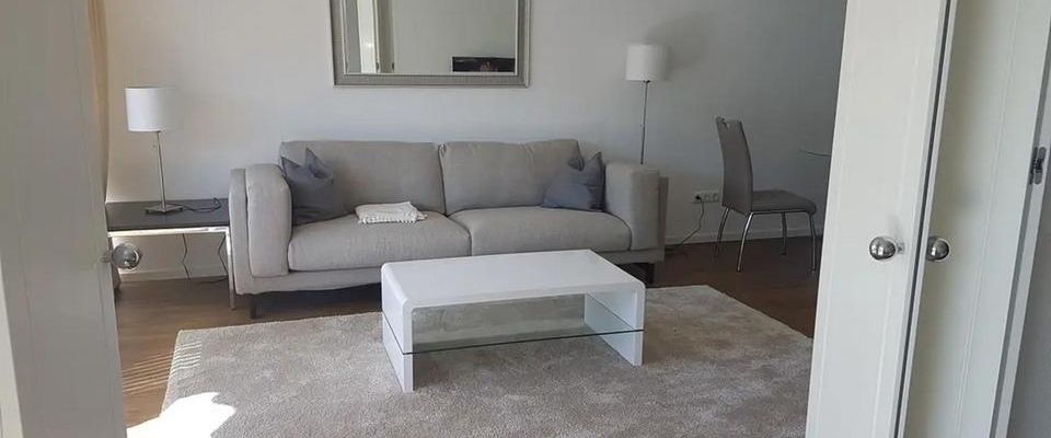 Helles 70 m² moderner 2-Zimmer-Wohnung mit Balkon – im Münchner Stadtteil Englschalking/Bogenhausen - Foto 1