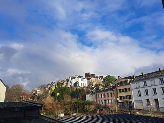 A Louer. Libre Mi-Février 2025. Quimper, Hyper Centre pour cet Appartement T2 Charmant et Rénové - Photo 1