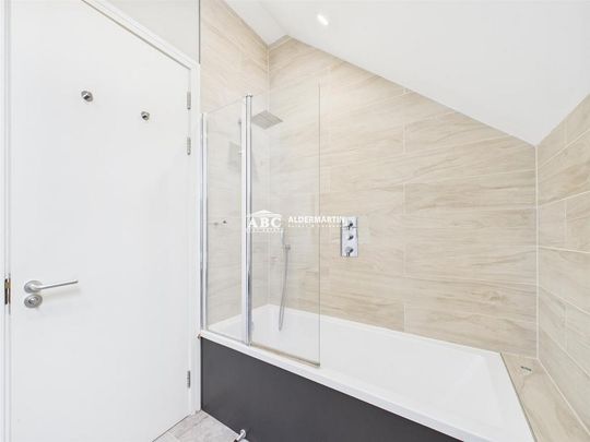 2 bedroom detached house to rent - Photo 1