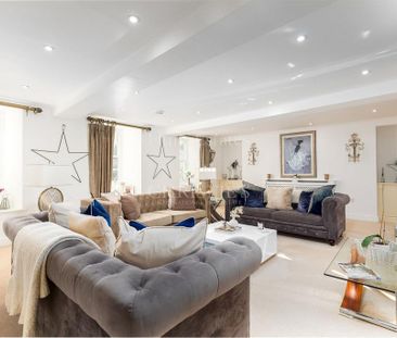 5 bedroom semi-detached house to rent - Photo 2