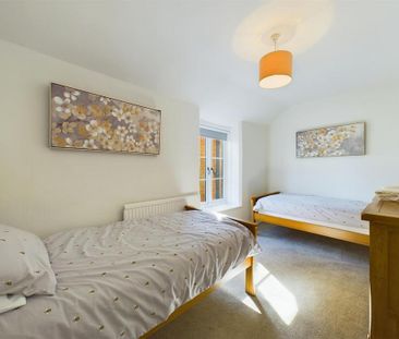 2 bedroom cottage to rent - Photo 3