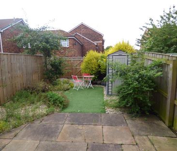 3 bedroom terraced house to rent - Photo 3