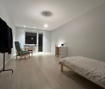 Östervägen, Solna - Foto 1