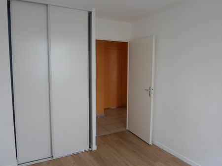 Location Appartement 2 pièces 38m² ROUEN 76100 - Photo 4
