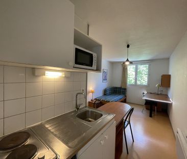 STUDIO MEUBLE EN PARFAIT ÉTAT IDÉALEMENT SITUÉ GIERES CAMPUS - Photo 4