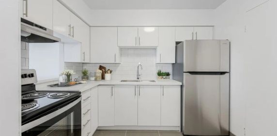 1315 Bough Beeches - Photo 2