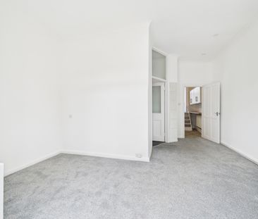 Hayes Lane, Bromley, BR2, London - Photo 1
