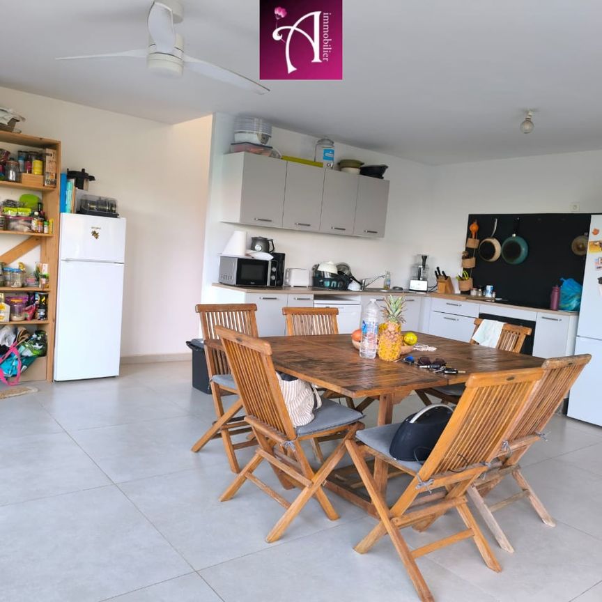 Location Maison 6 pièces 124m² PETIT BOURG 97170 - Photo 1