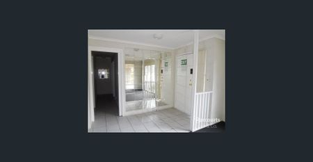 Delightful Meadow Heights Home - Photo 2