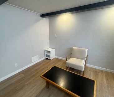 35 Lilywood Road #B1 - Photo 4