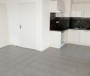 Louer appartement 2 pièces de 43 m² - Photo 2