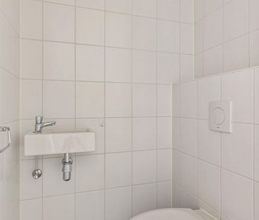 Appartement te huur: 1e Lulofsdwarsstraat 14-B 2521 AZ Den Haag - Photo 6