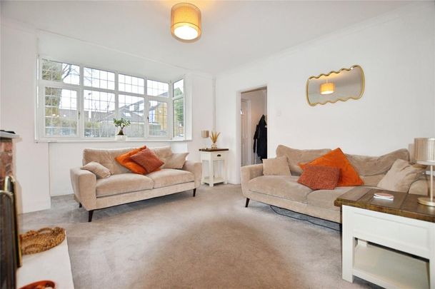 3 bedroom semi-detached house to rent - Photo 1