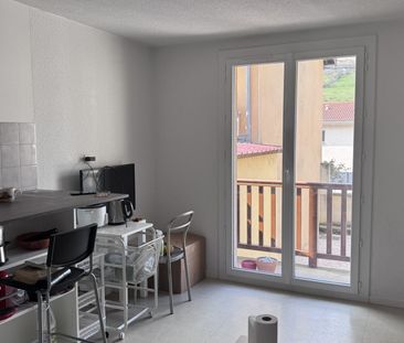 Location Appartement 2 pièces 34m² VAULNAVEYS LE HAUT 38410 - Photo 2