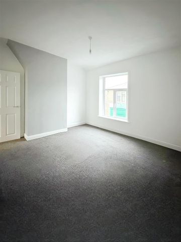 2 bed terraced house to rent in Primrose Street, Accrington, BB5 - Photo 4