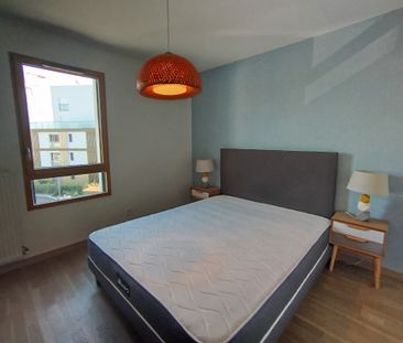 Location Appartement 3 pièces 76m² - Photo 5