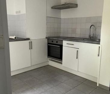DOURGES - APPARTEMENT A LOUER - Photo 2
