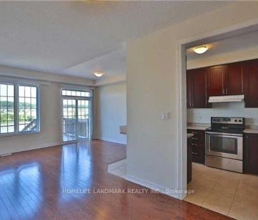 Property For Lease | W9053368 - Photo 5