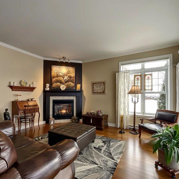 Condo 4½ luxe 1276 pi² – Plain-pied, plafonds 9’, terrasse, vue boisée, foyer, piscine – Avec Electroménager - Animaux OK - Photo 1