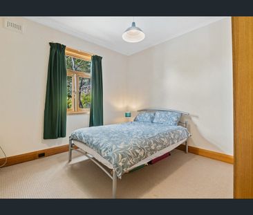 Partly Furnished Home in West Hobart - Photo 4